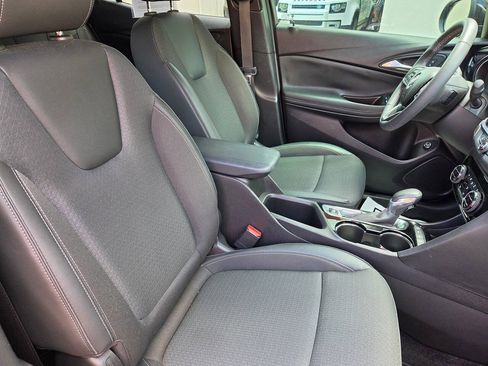 Used 2023 Buick Encore GX Select w/ Sport Touring Package AWD/4WD image 11