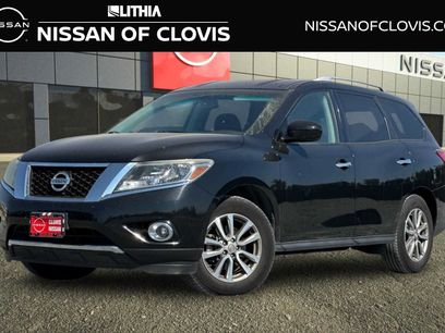 Used 2016 Nissan Pathfinder SV