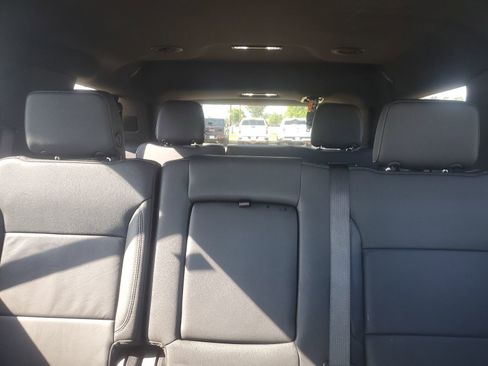 Used 2025 Chevrolet Tahoe LT AWD/4WD image 13