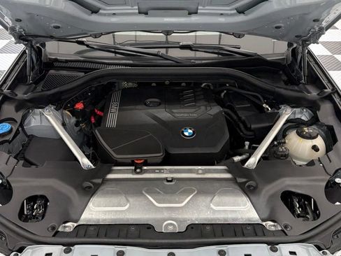Used 2024 BMW X4 xDrive30i AWD/4WD image 11