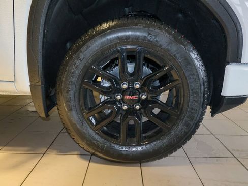 New 2026 GMC Sierra 1500 Elevation image 27