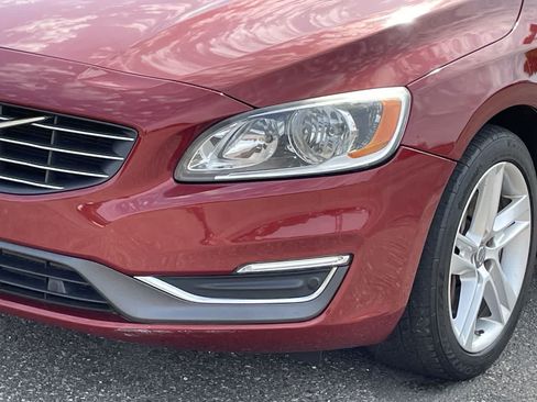 Used 2015 Volvo V60 T5 Premier AWD/4WD image 32