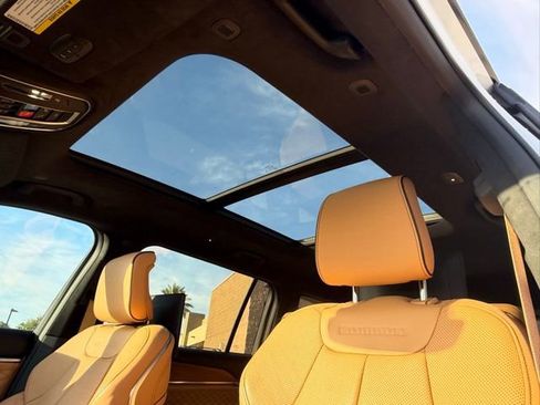 Certified 2025 Jeep Grand Cherokee L Summit image 12