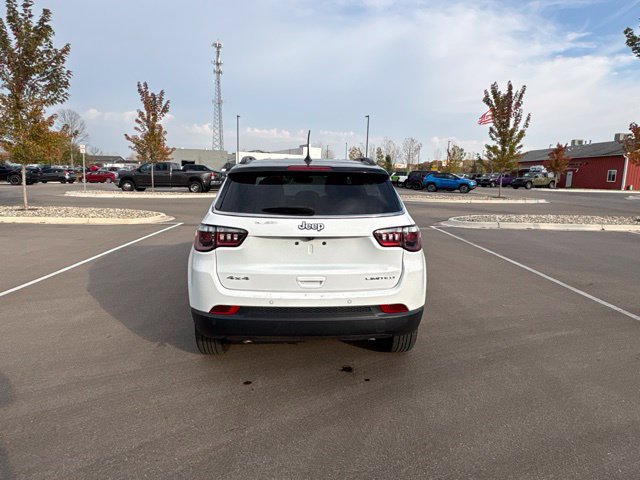 Certified 2025 Jeep Compass Limited AWD/4WD image 5