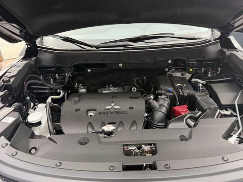 New 2026 Mitsubishi Outlander Sport LE AWD/4WD image 25