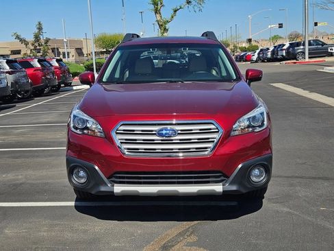 Used 2017 Subaru Outback 2.5i Limited image 2