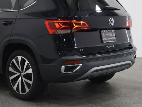 Used 2022 Volkswagen Taos SE image 10