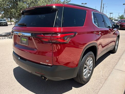 Used 2022 Chevrolet Traverse LT AWD/4WD image 4
