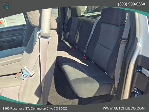 Used 2010 Chevrolet Silverado 2500 LT w/ Interior Plus Package AWD/4WD image 9