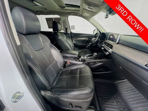 Used 2022 Kia Telluride EX w/ EX Premium Package FWD image 30