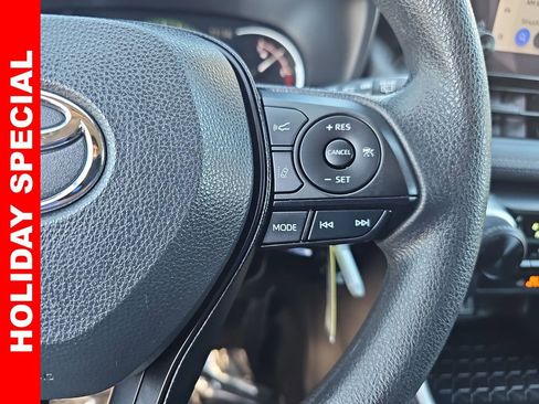 Used 2024 Toyota RAV4 LE image 17