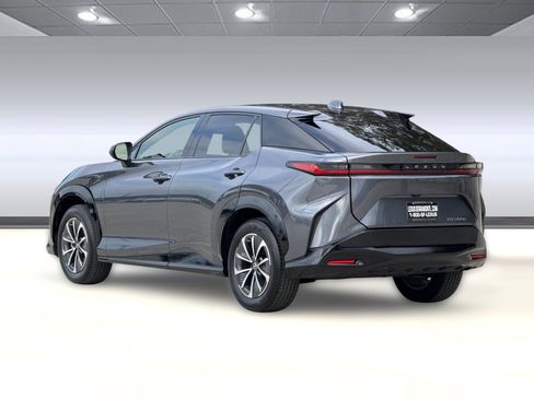 Used 2025 Lexus RZ 300e w/ Accessory Package (2T) image 3