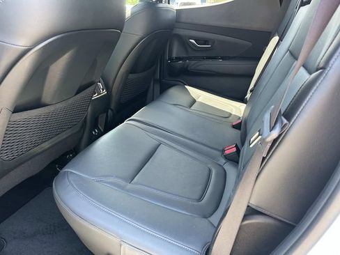 Used 2022 Hyundai Santa Cruz Limited AWD/4WD image 22