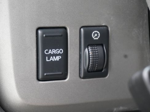 Used 2006 Nissan Titan XE w/ (W04) Preferred Pkg RWD image 16