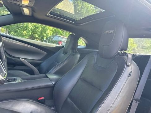 Used 2013 Chevrolet Camaro SS w/ RS Package RWD image 5