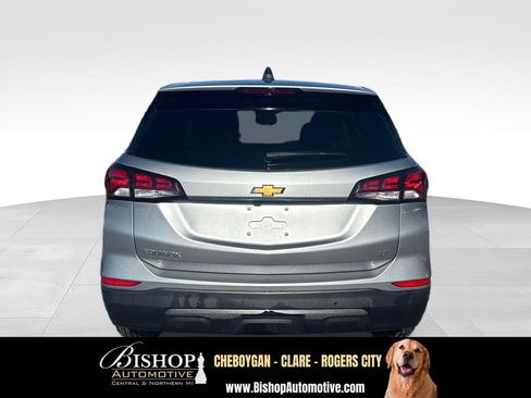 Used 2023 Chevrolet Equinox LT FWD image 11