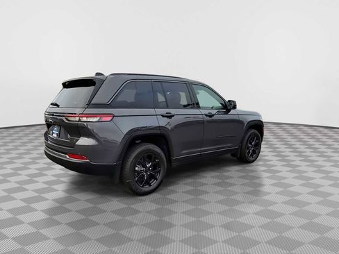 New 2026 Jeep Grand Cherokee Altitude AWD/4WD image 8
