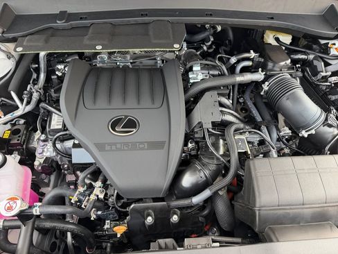 New 2026 Lexus TX 500h AWD image 31