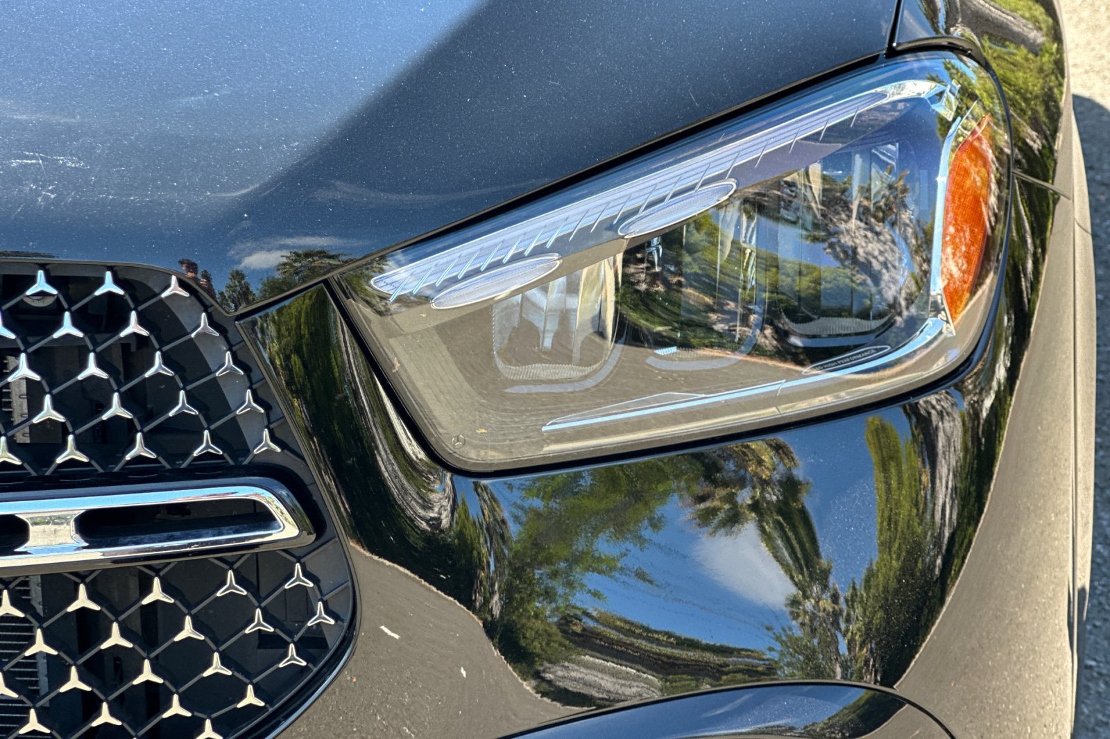 Used 2025 Mercedes-Benz GLE 450e 4MATIC image 52