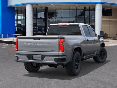 New 2026 Chevrolet Silverado 2500 ZR2 AWD/4WD image 4