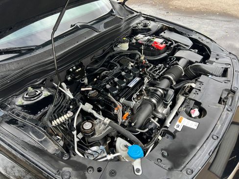 Used 2020 Honda Accord Sport image 32