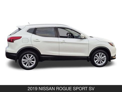 Certified 2019 Nissan Rogue Sport SV FWD image 6