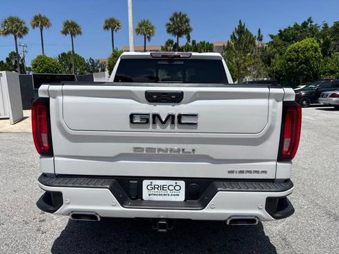 Used 2023 GMC Sierra 1500 Denali w/ Denali Reserve Package AWD/4WD image 3