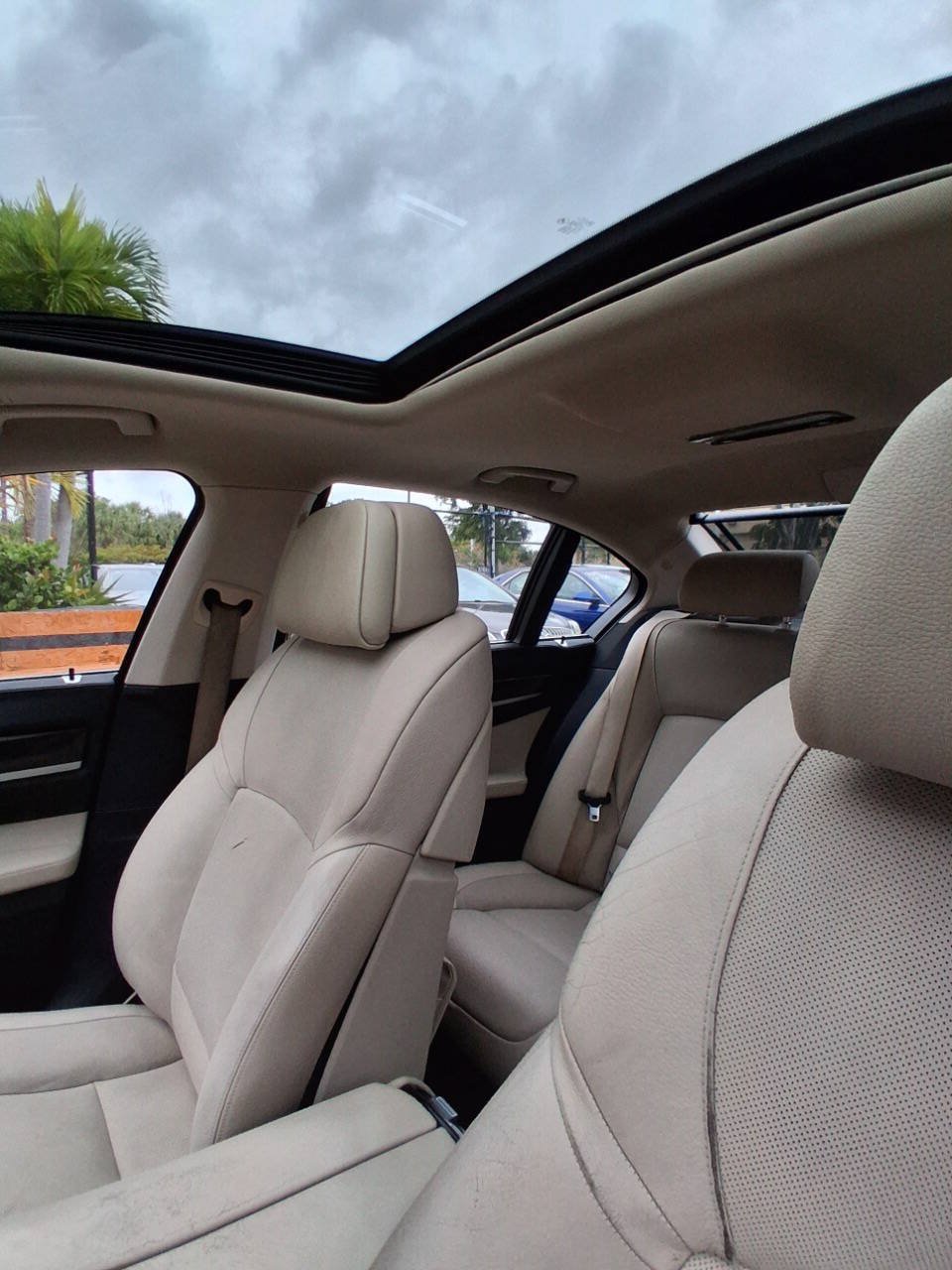 Used 2012 BMW 740i RWD image 16