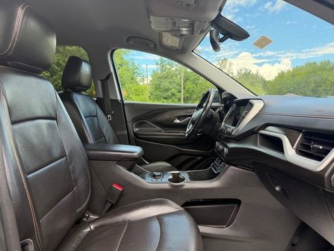 Certified 2019 GMC Terrain SLT w/ Preferred Package AWD/4WD image 16