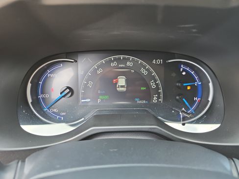 Certified 2024 Toyota RAV4 LE AWD/4WD image 20