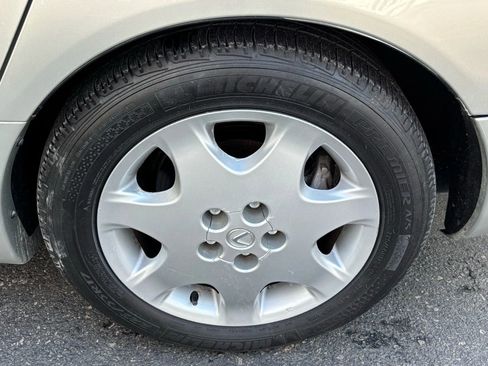 Used 2003 Lexus LS 430 RWD image 37