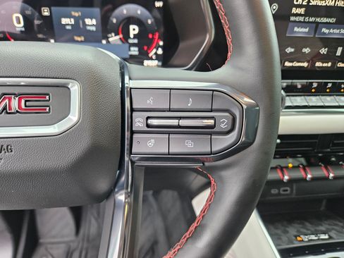 Used 2024 GMC Canyon AT4X AWD/4WD image 19