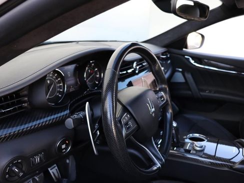 Used 2022 Maserati Quattroporte Modena image 50