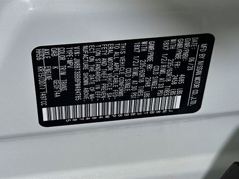 Used 2023 Nissan Rogue SV image 12