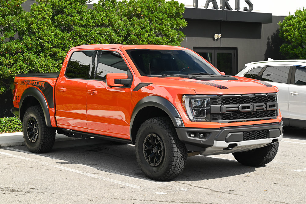 Used 2022 Ford F150 Raptor w/ Equipment Group 801A High AWD/4WD image 3