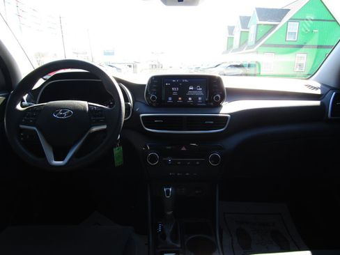 Used 2019 Hyundai Tucson SE image 8