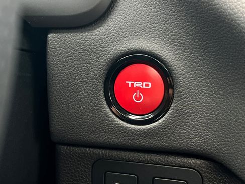 Used 2025 Toyota Tundra TRD Pro AWD/4WD image 23