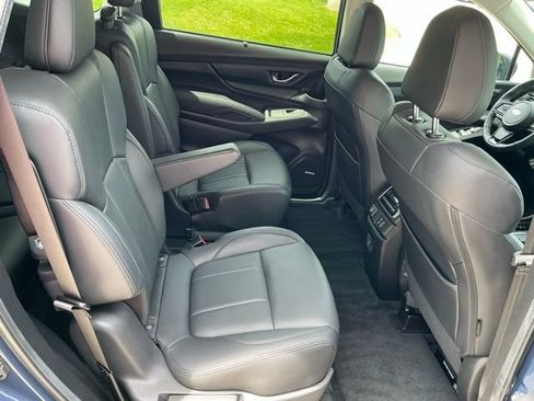 Certified 2025 Subaru Ascent Bronze Edition AWD/4WD image 18