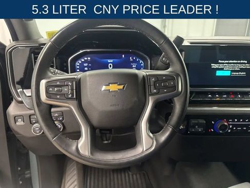 Used 2025 Chevrolet Silverado 1500 LT AWD/4WD image 10