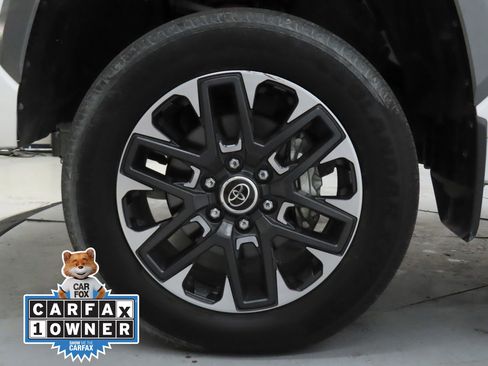Used 2024 Toyota Tundra Limited image 25