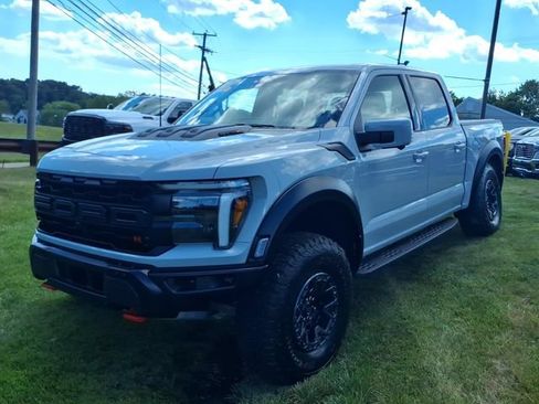 Used 2026 Ford F150 Raptor w/ Equipment Group 803A Raptor R AWD/4WD image 3