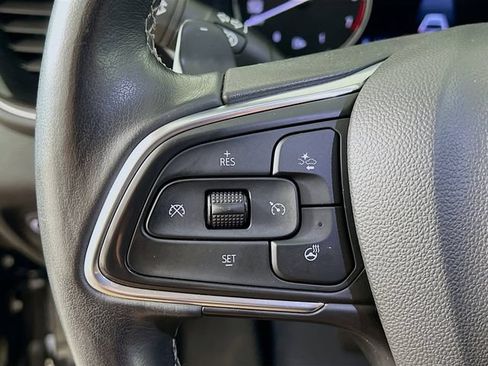 Used 2021 Buick Envision Essence AWD/4WD image 13