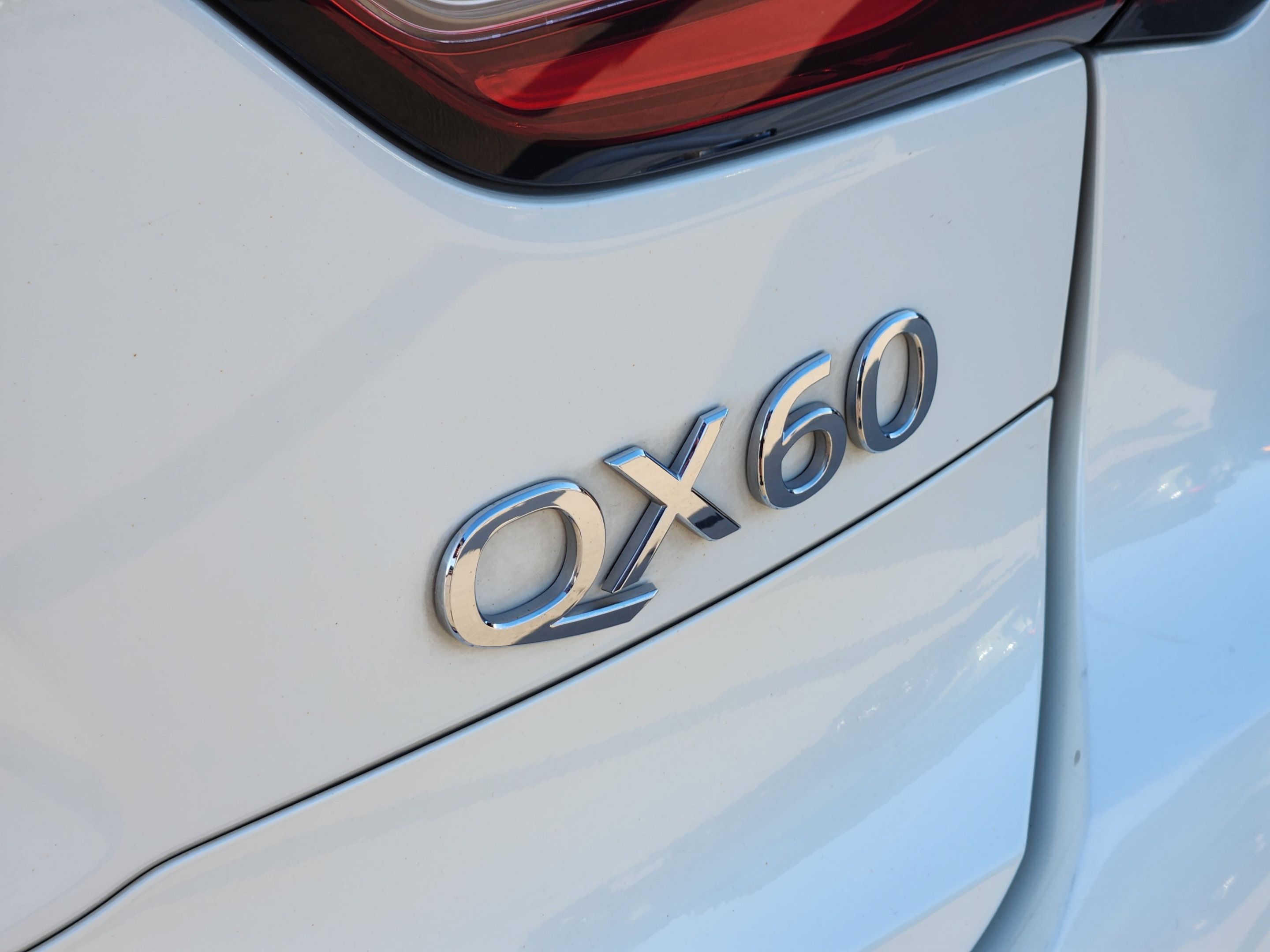 Used 2018 INFINITI QX60 Luxe w/ Premium Plus Package AWD/4WD image 36