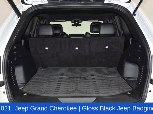 Used 2021 Jeep Grand Cherokee Laredo X AWD/4WD image 28