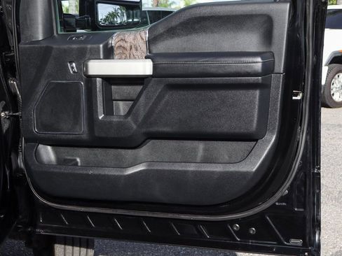 Used 2017 Ford F450 Lariat w/ Lariat Ultimate Package AWD/4WD image 49