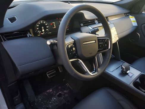 New 2026 Land Rover Discovery Sport Landmark image 20