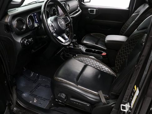 Used 2021 Jeep Wrangler Unlimited Sahara image 10