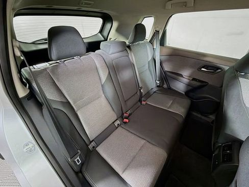 Certified 2023 Nissan Rogue SV image 26