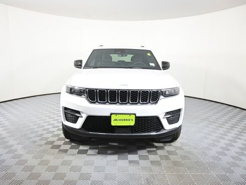 New 2026 Jeep Grand Cherokee Laredo AWD/4WD image 10