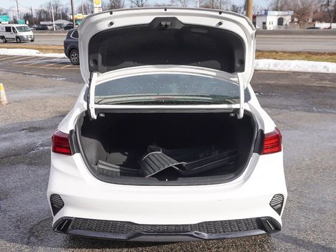 Used 2023 Kia Forte GT-Line image 19